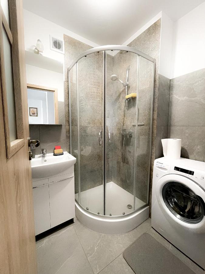 Apartamentyprzymorzu Marytka W Centrum Blisko Morza 코워브제크 외부 사진