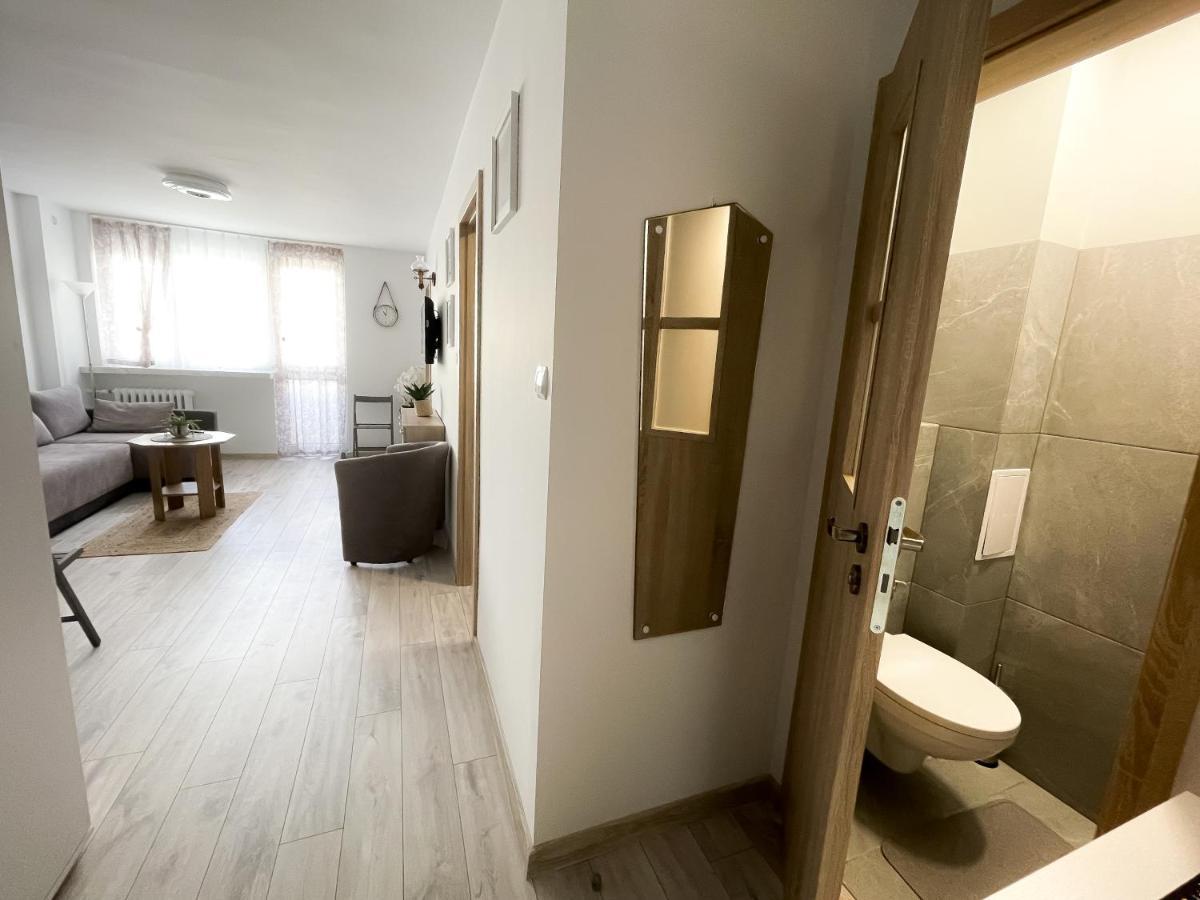 Apartamentyprzymorzu Marytka W Centrum Blisko Morza 코워브제크 외부 사진
